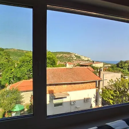 Arode Ovidius - بالشيك