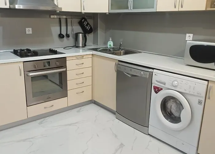 아파트 Arode Ovidius - *