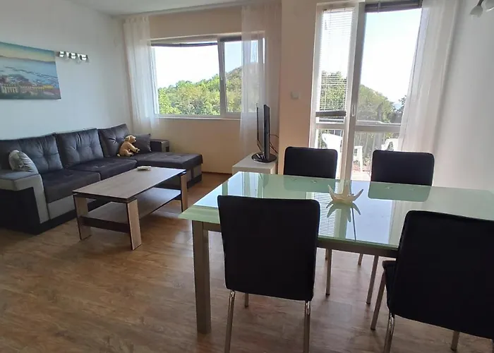 Arode Ovidius - 아파트 발치크