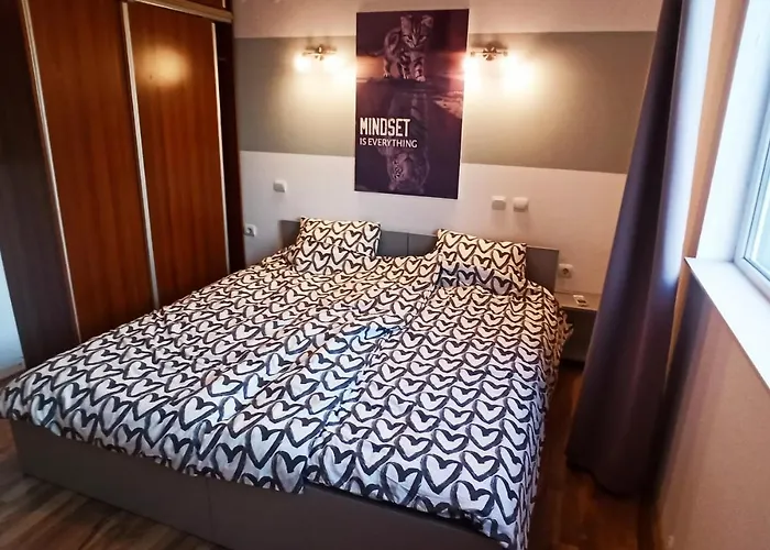 아파트 Arode Ovidius - *