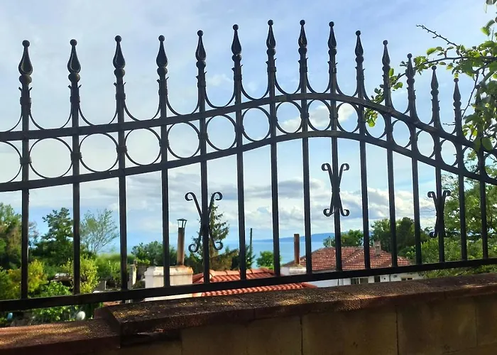 Arode Ovidius - 아파트 발치크