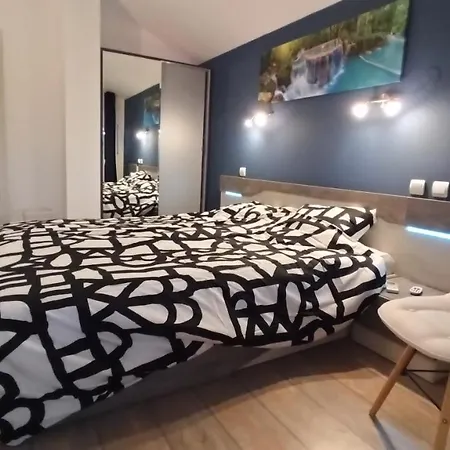 Arode Ovidius - Apartman *